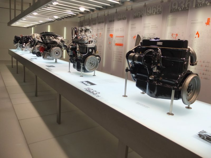 Musée BMW Munich - moteur