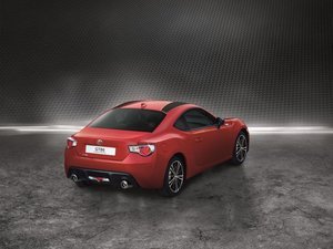 Toyota GT86 Carbon Edition : un peu plus de caractère mais seulement en série limitée