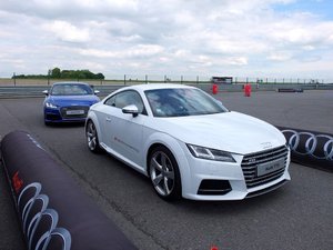 Journée Audi driving experience : quelques heures au volant de modèles S et RS 