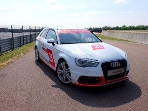 Journée Audi driving experience : quelques heures au volant de modèles S et RS 