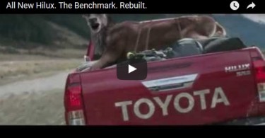 toyota hilux publicité 2015