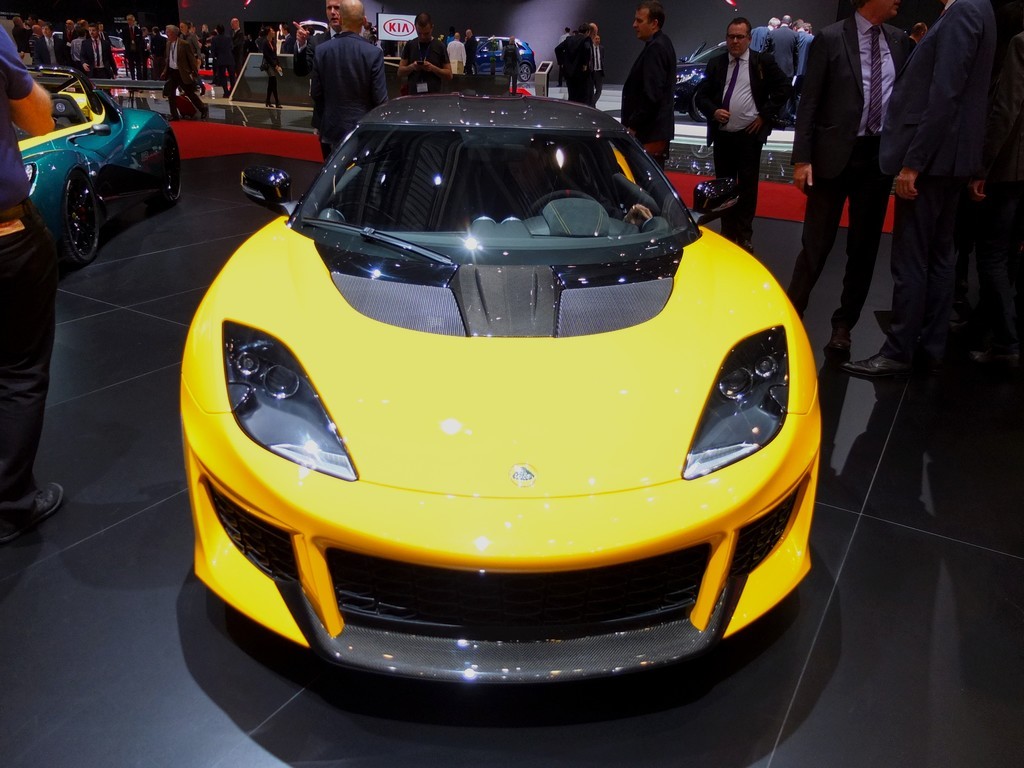 Lotus_evora