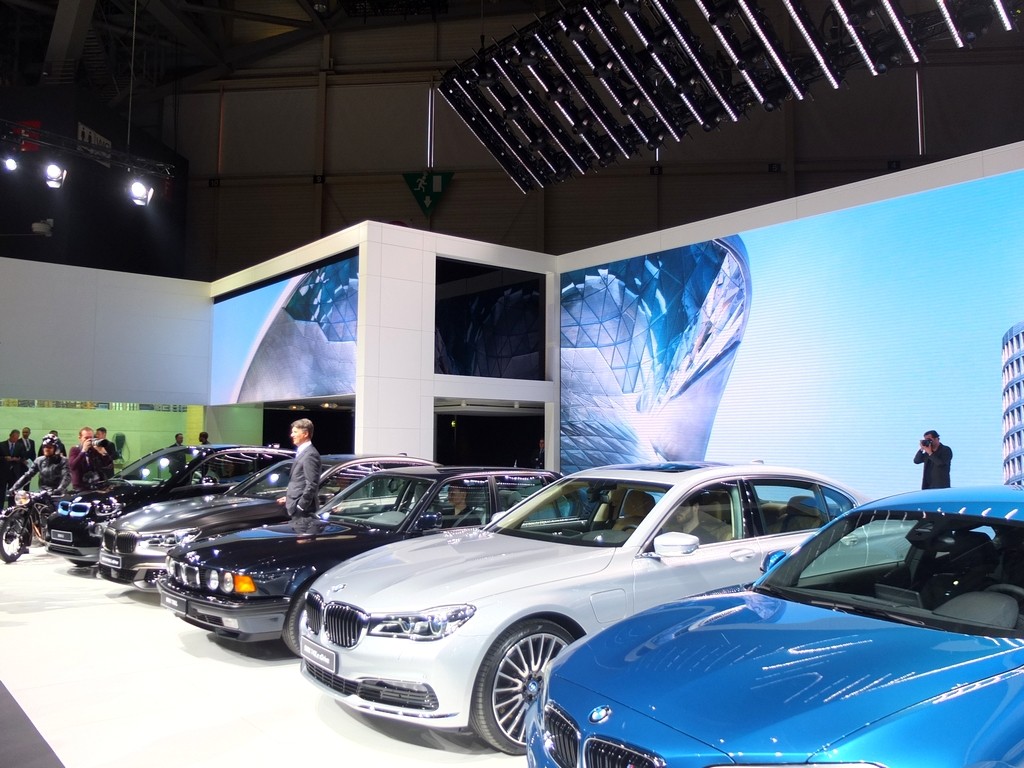 geneve_stand-bmw