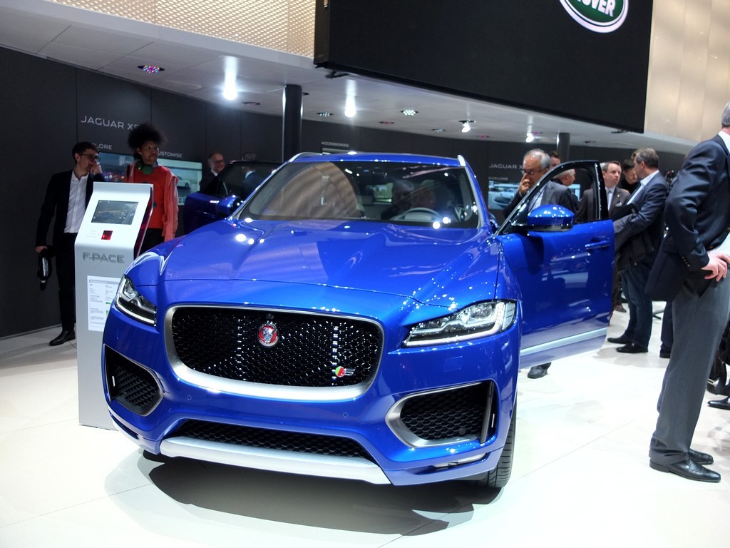 jaguar_f-pace