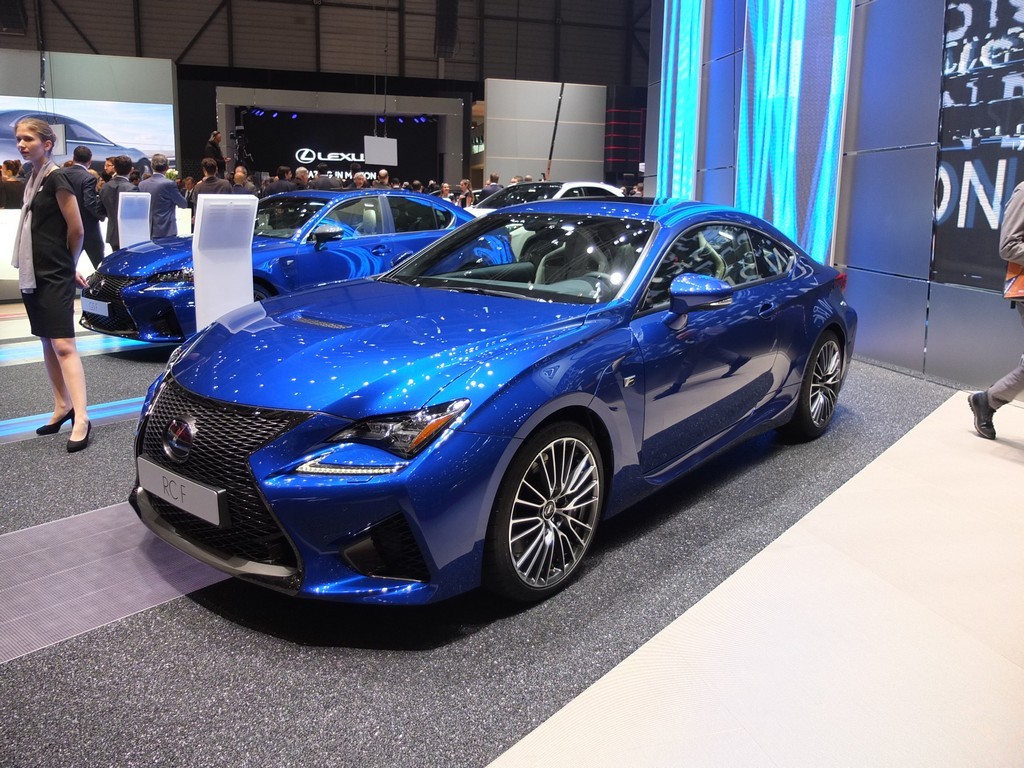 Lexus RC-F (salon de geneve 2016)