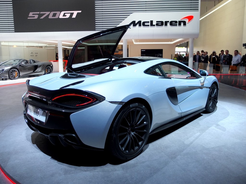 mclaren_570gt2