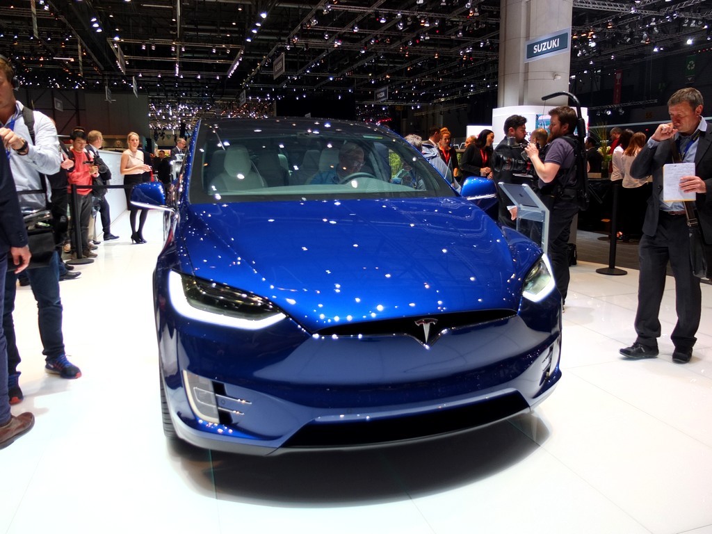 Tesla Model X (salon de geneve 2016)