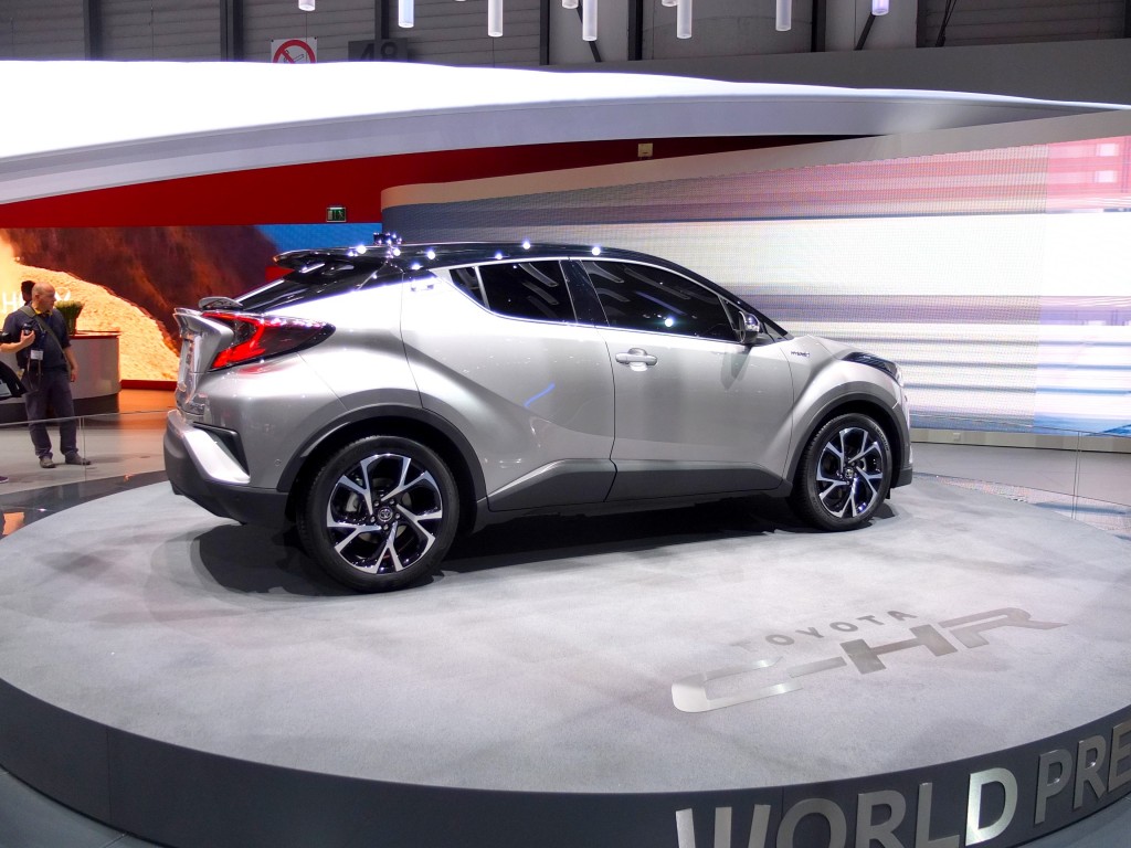 Toyota C-HR (salon de geneve 2016)