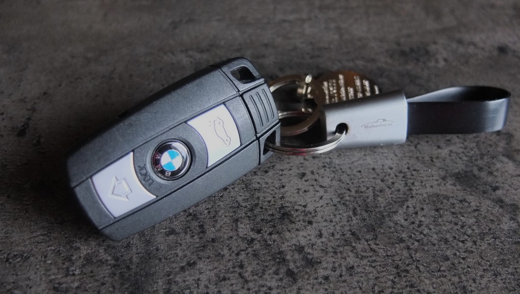 Comment changer la pile de sa clé BMW ?