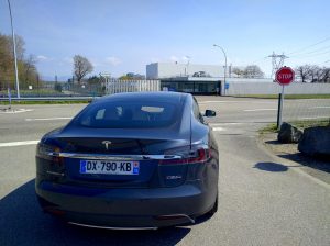 tesla_model-s_fessenheim