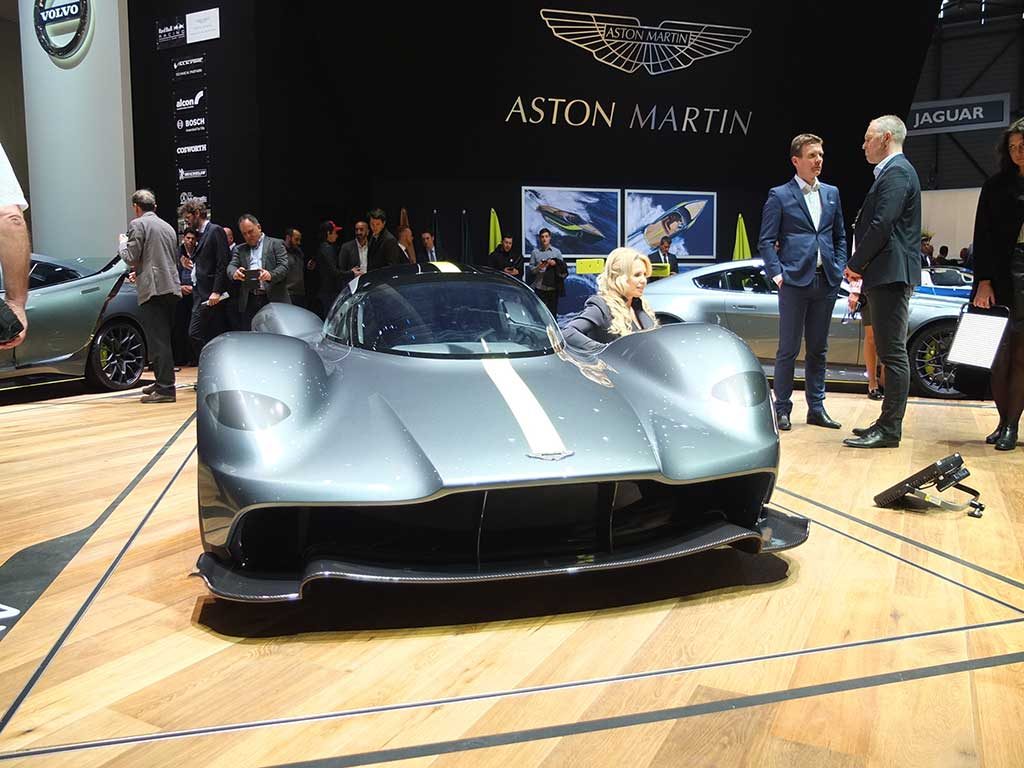 aston martin valkyrie