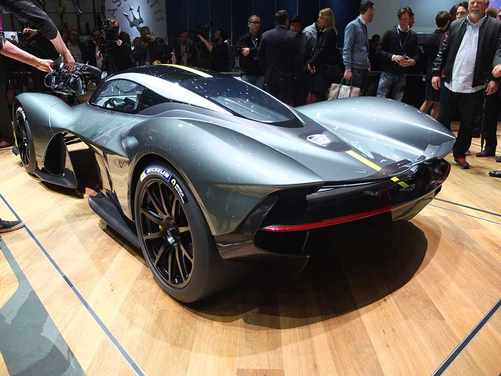 aston martin valkyrie