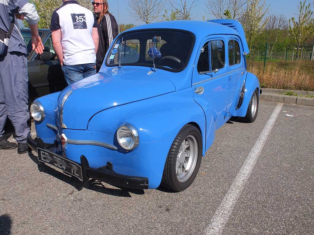 Rassemblement Mensuel Mulhouse Trident - Avril 2017 - renault