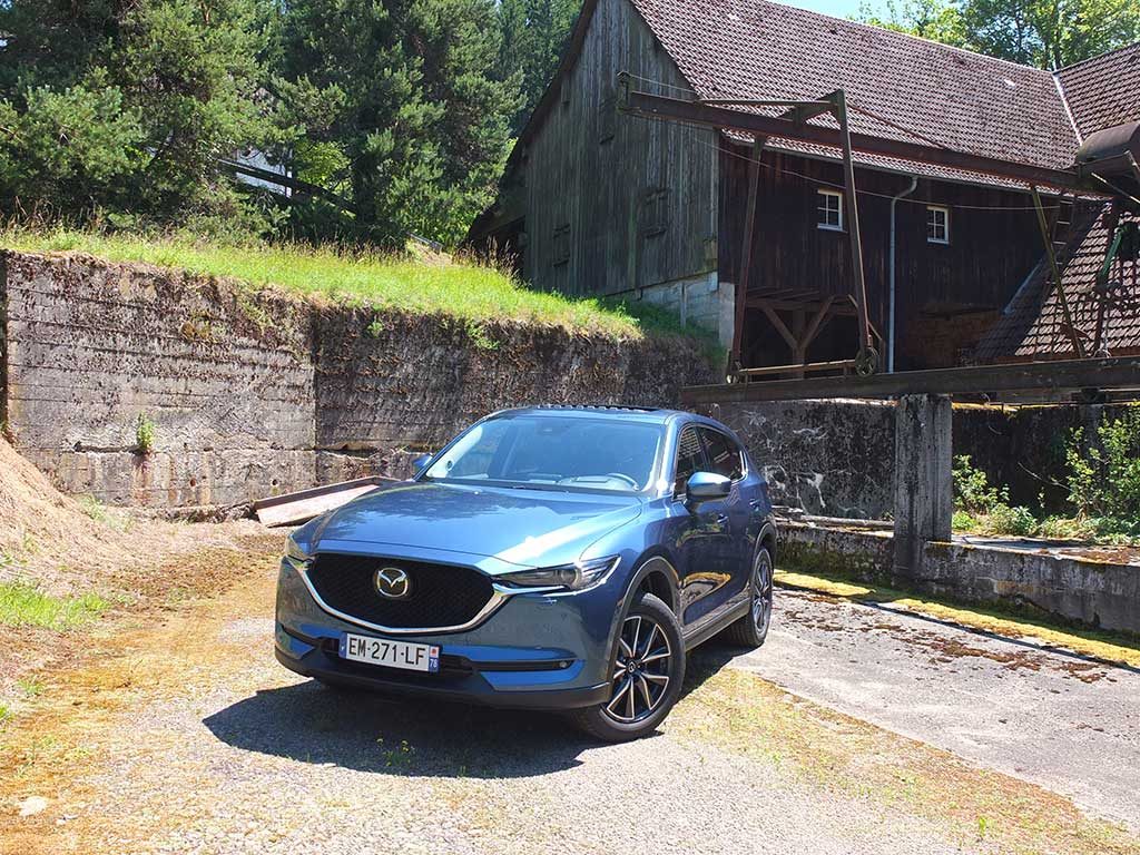 Mazda CX-5 2017 - Eternal Blue Mica