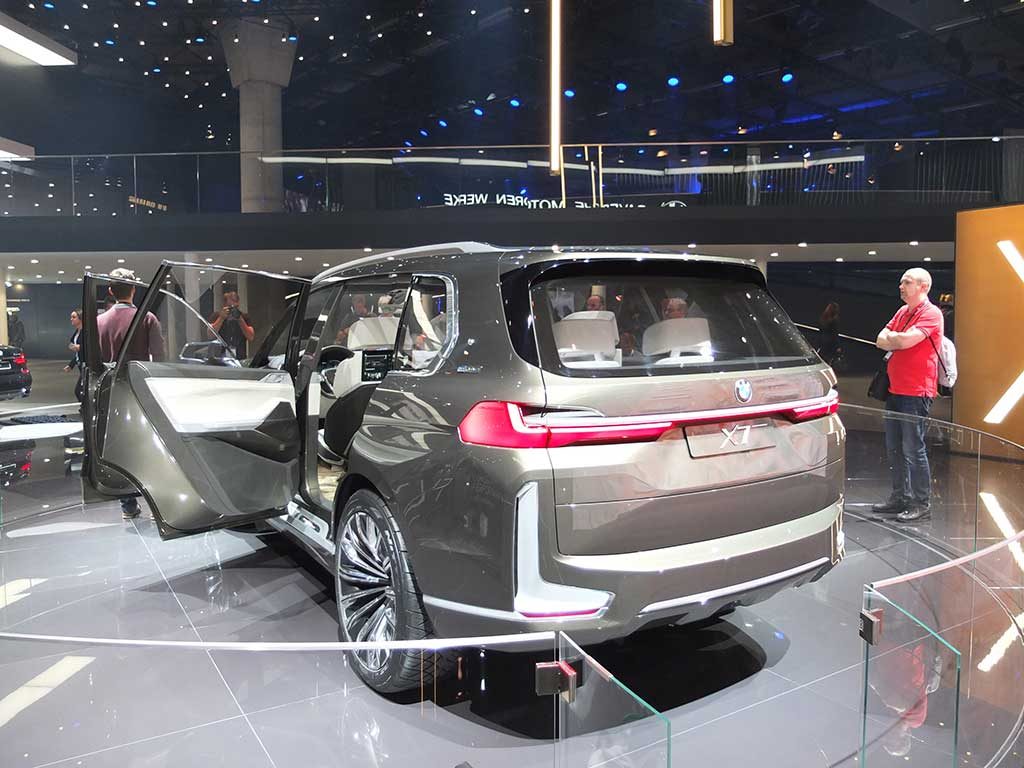 iaa2017 bmw x7