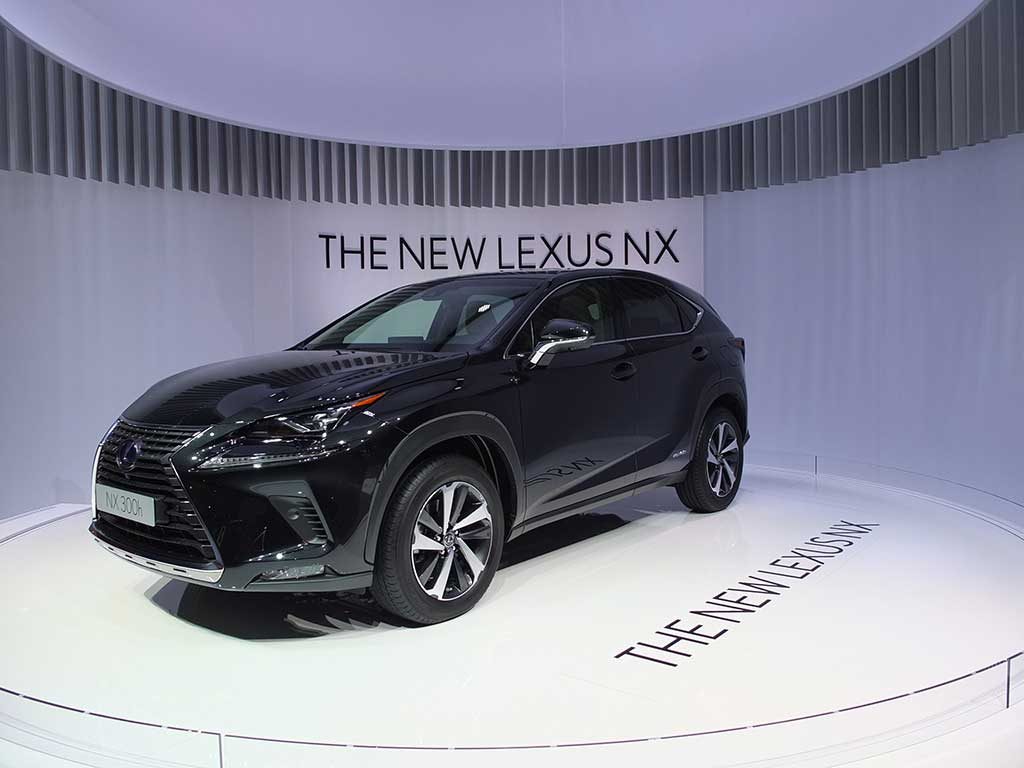 iaa2017 lexus nx