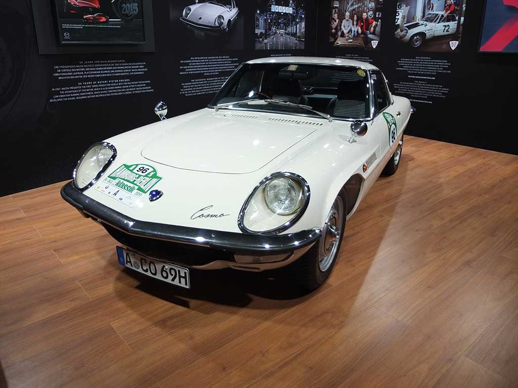 iaa2017 old mazda cosmo