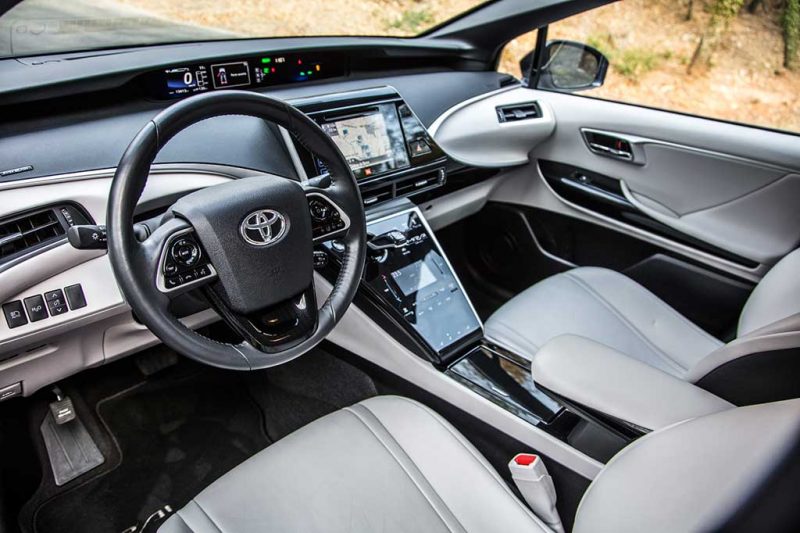 toyota mirai