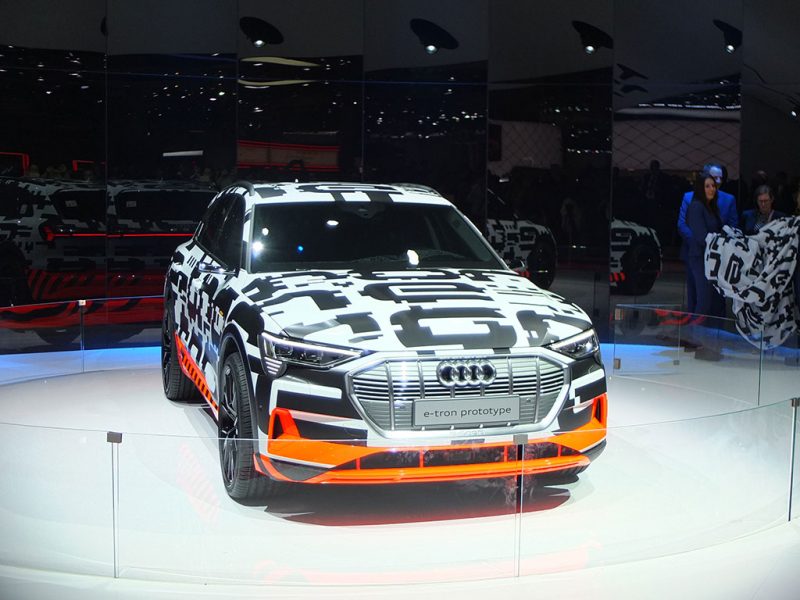 audi e-tron quattro concept - salon de geneve 2018