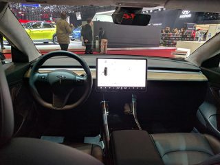 tesla model3 - salon geneve 18