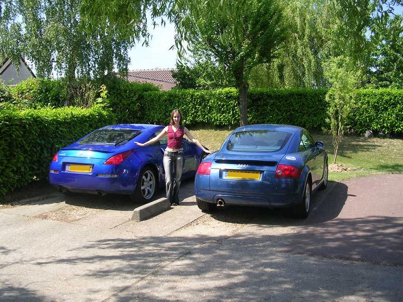 audi tt ou nissan 350z