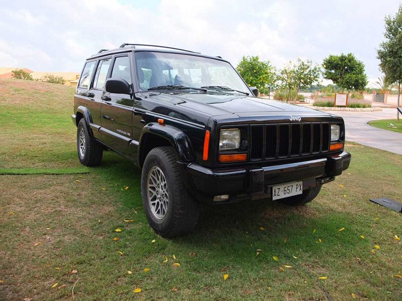 Ancien Jeep Cherokee XJ - 1998