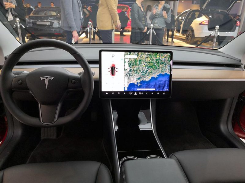 Tesla Model 3 - Mondialauto 2018