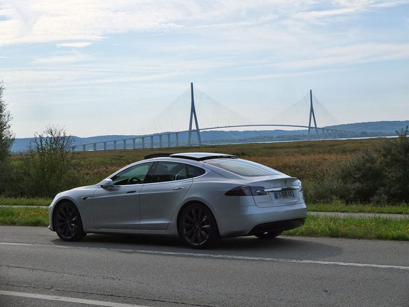 Essai Tesla Model S 100D