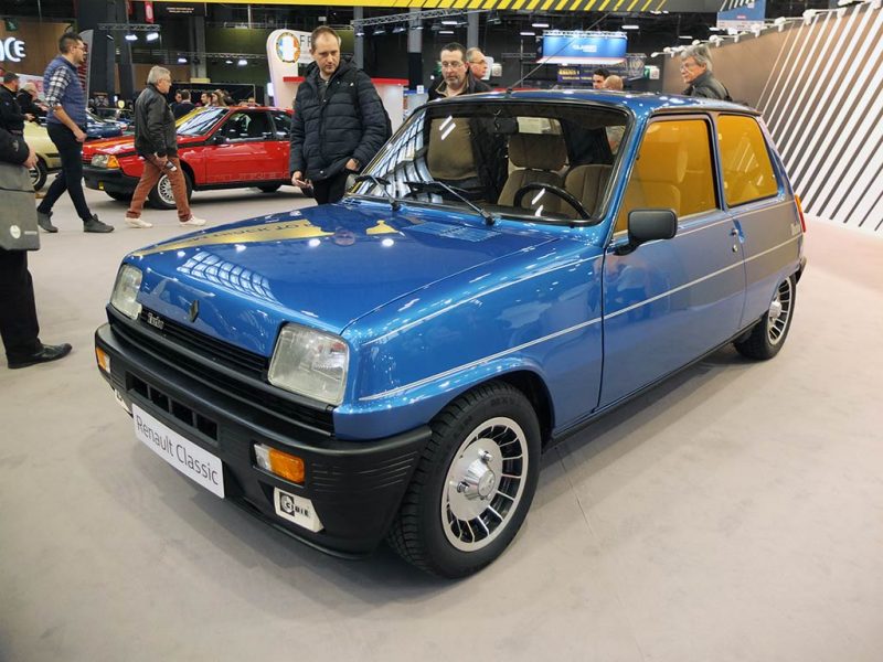 Rétromobile 2019 - stand Renault