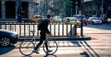 cohabitation vélo & auto en ville