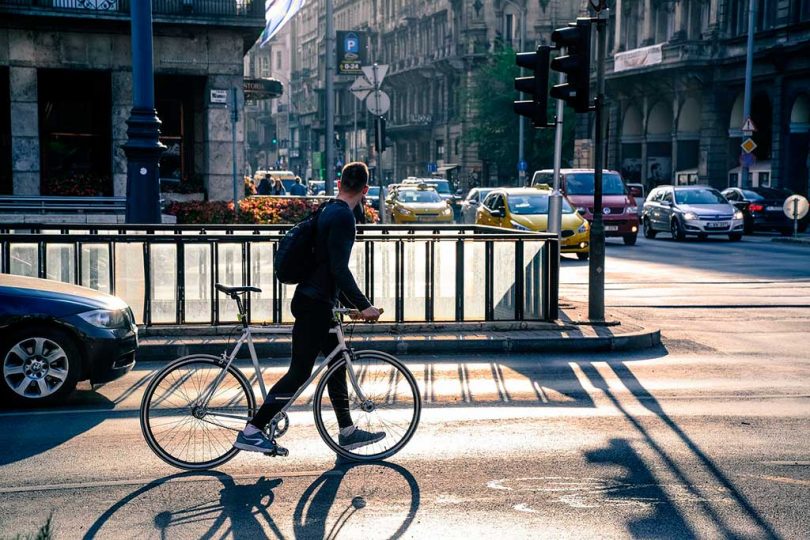 cohabitation vélo & auto en ville