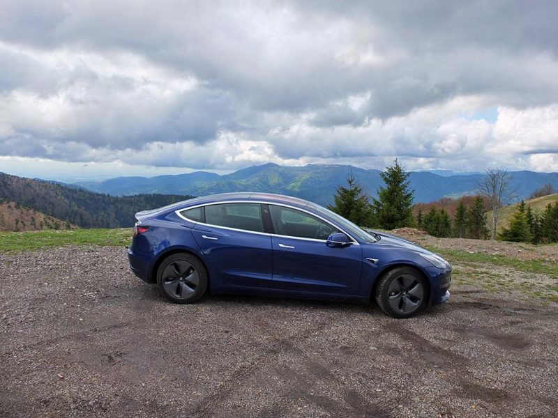 Tesla Model 3 Dual Motor Grande Autonomie