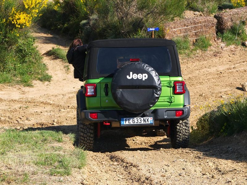 Jeep Academy en Jeep Wrangler Rubicon (domaine de chateau de Lastours)