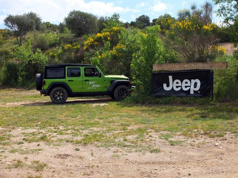 Jeep Academy en Jeep Wrangler Rubicon (domaine de chateau de Lastours)