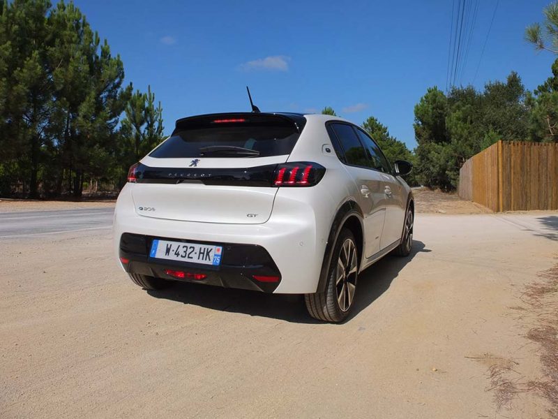 Essai Peugeot e-208 (2019) - Electrique GT