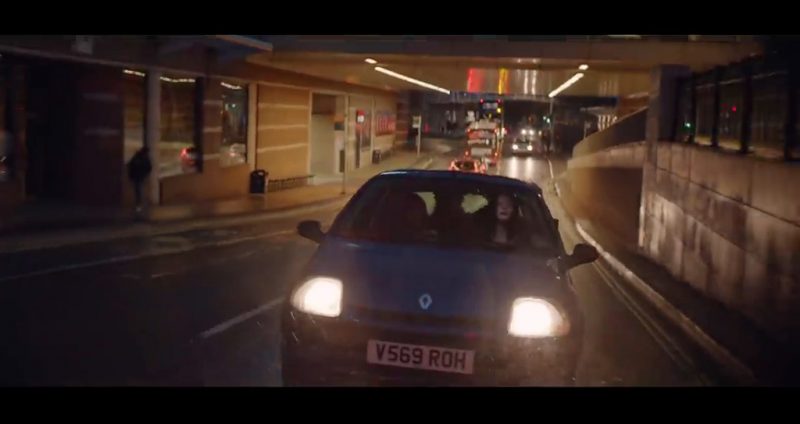 Pub renault clio 30 ans au royaume uni