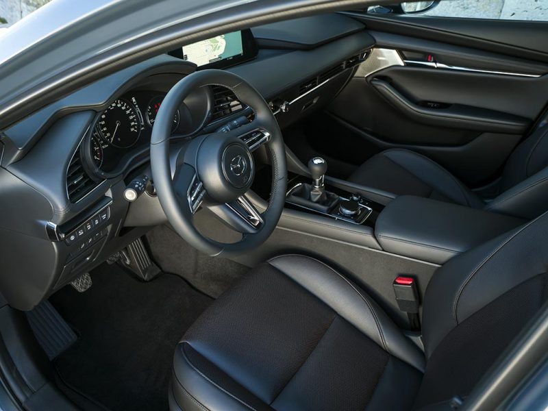 Mazda 3 intérieur