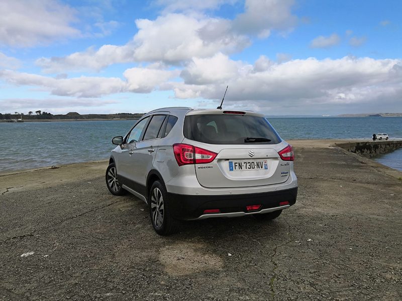 Suzuki S-Cross 2020 hybrid