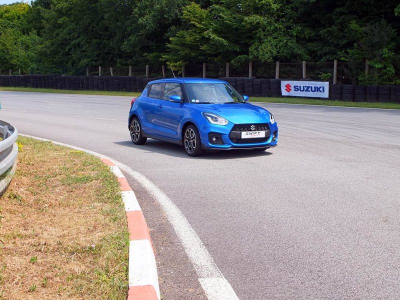 suzuki swift sport hybrid 2020