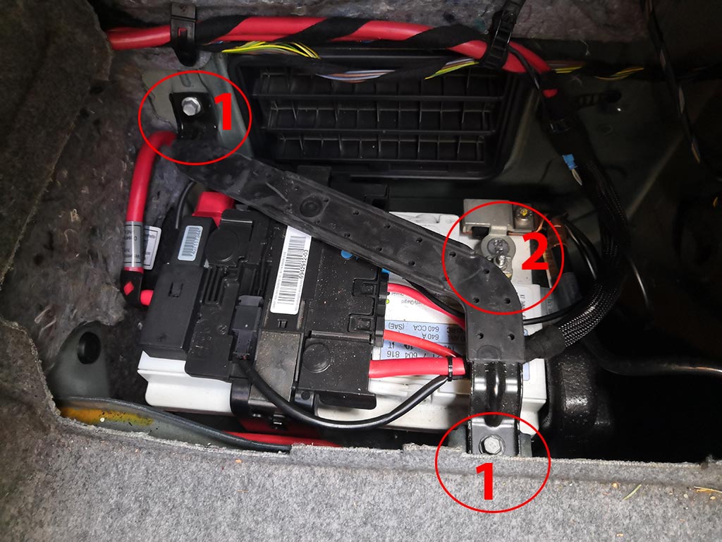 Changer sa batterie sur une BMW série 3 E90