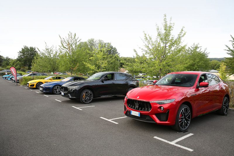 parking amam - maserati levante trofeo / gts