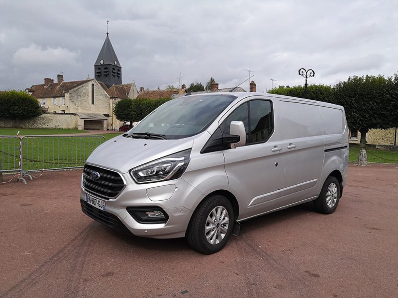 essai Ford transit custom phev